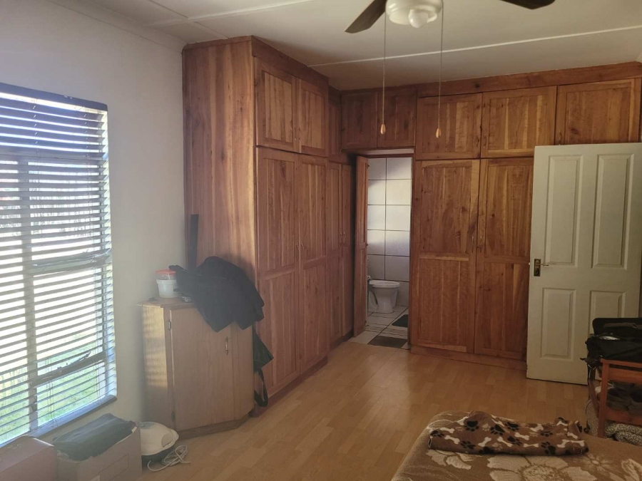 4 Bedroom Property for Sale in Bethlehem Free State